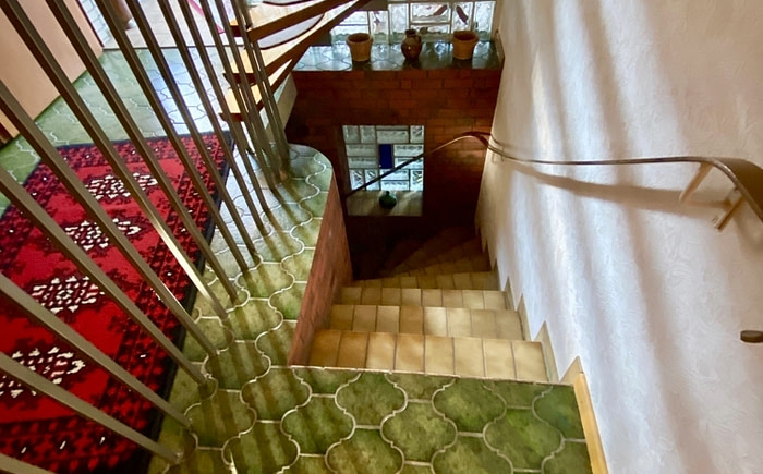 Treppe zum Keller Haus 2